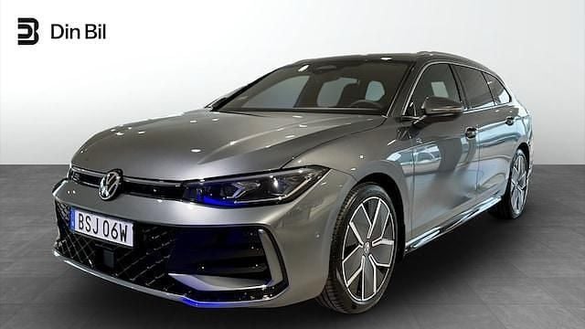Ny 2025 VW Passat R-line | 578 700 kr (Marknadspris) - Bild 1/4