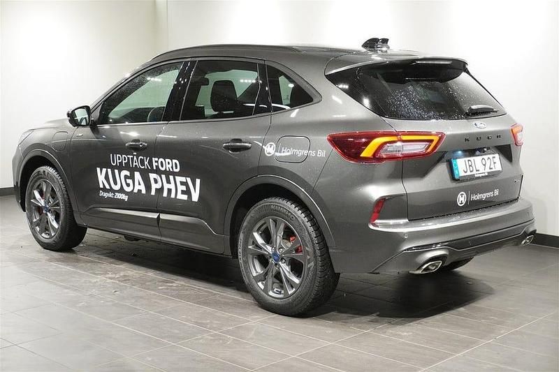 Begagnad Ford Kuga ST-Line X 243 HK (178 kW) 2025 Magnetic metallic premium SUV