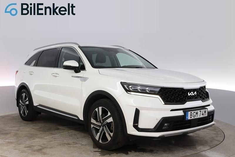Vit Begagnad 2022 Kia Sorento 2 SUV | 429 700 kr (Bra pris) - Bild 1/4