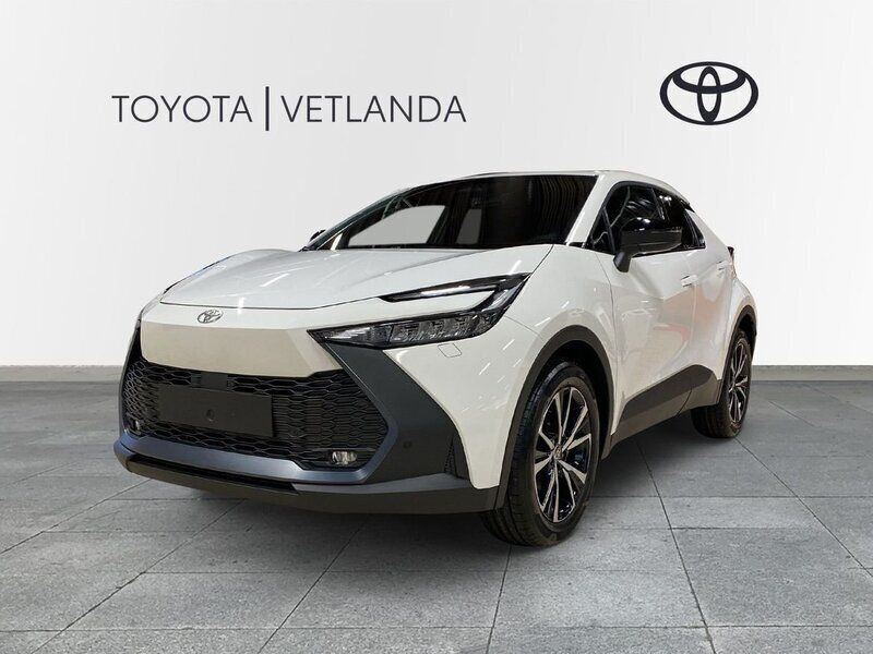 Vit Ny 2024 Toyota C-HR Style SUV | 389 000 kr (Superpris) - Bild 1/4