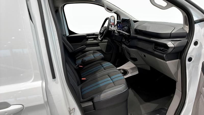 Begagnad Ford E-Transit 2026 Vit Van