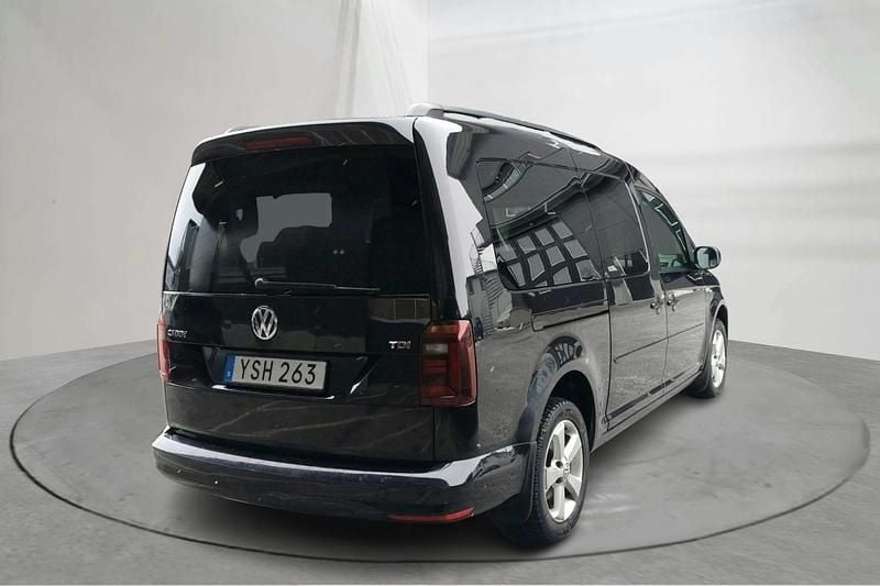 Begagnad VW Caddy Maxi Life Life 150 HK (110 kW) 2018 Svart Minibuss