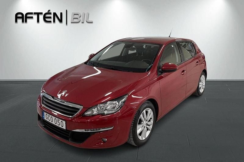 Mörkröd Begagnad 2015 Peugeot 308 Active Halvkombi | 94 900 kr (Bra pris) - Bild 1/3