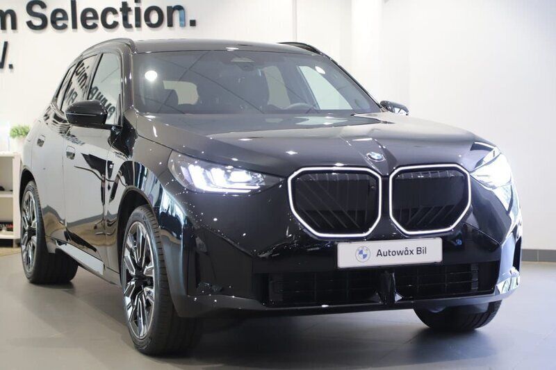 Svart Ny 2025 BMW X3 M Sport SUV | 844 700 kr - Bild 1/3