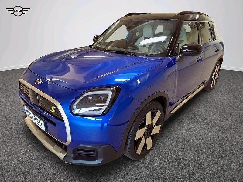 Begagnad Mini Countryman 233 kW (317 HK) 2024 Blå SUV