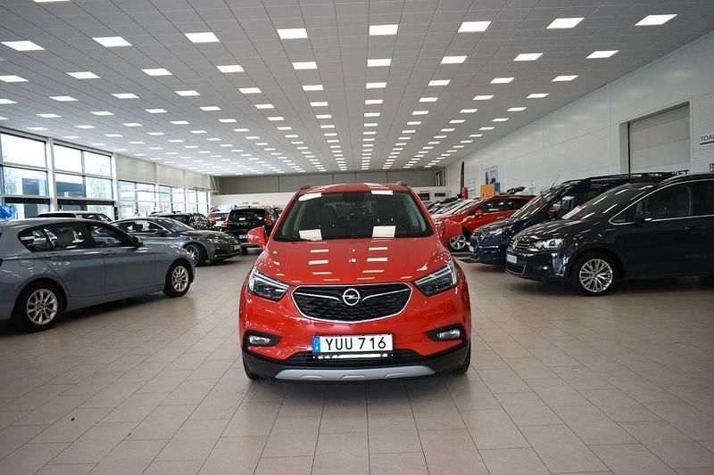 Röd Begagnad 2017 Opel Mokka X Dynamic SUV | 169 900 kr (Marknadspris) - Bild 1/4