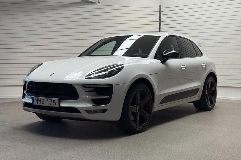 Vit Begagnad 2018 Porsche Macan GTS Sport SUV | 469 000 kr - Bild 1/4