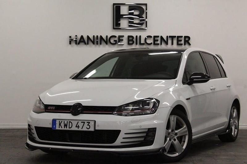 Begagnad VW Golf VII GTI 230 HK (169 kW) 2016 Vit
