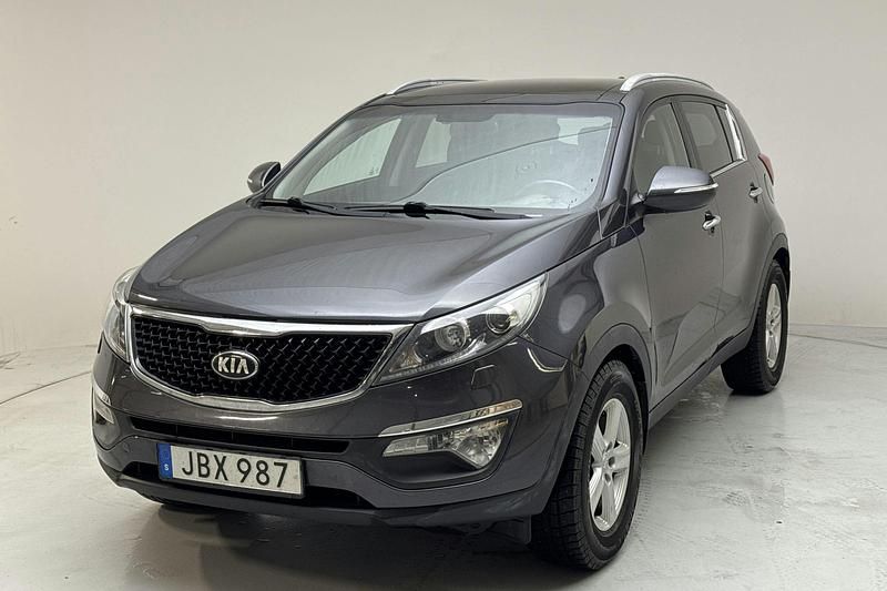 Grå Begagnad 2015 Kia Sportage SUV | 100 000 kr (Marknadspris) - Bild 1/4