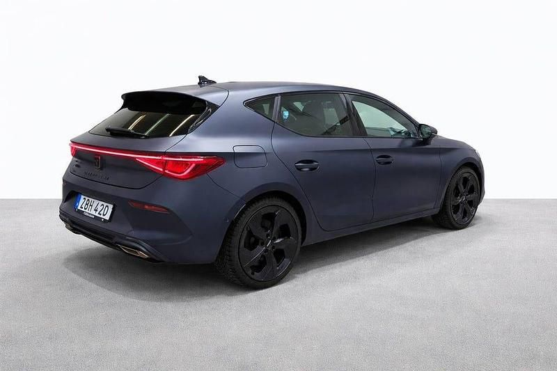 Begagnad Seat Leon CUPRA 245 HK (180 kW) 2021 Blå Halvkombi