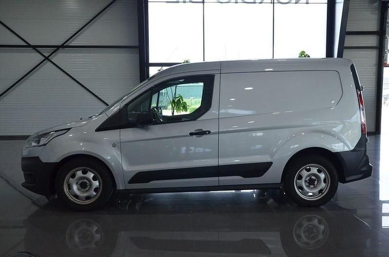 Begagnad Ford Transit Connect 75 HK (55 kW) 2019 Grå Minibuss