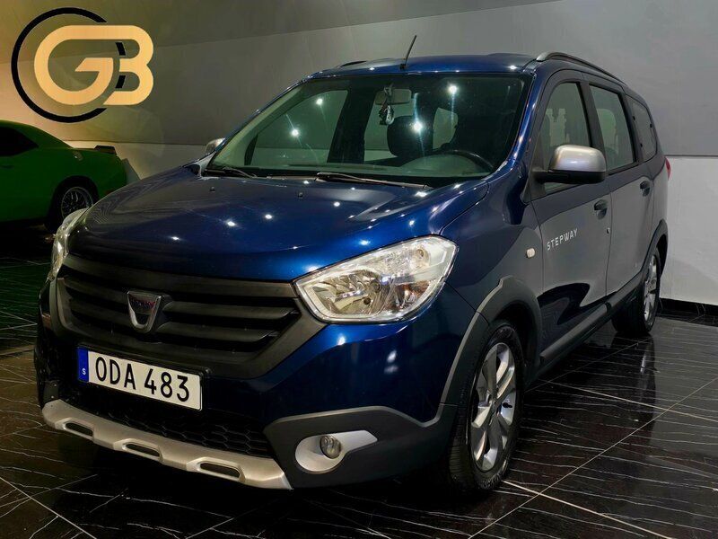 Blå Begagnad 2016 Dacia Lodgy Minibuss | 59 900 kr - Bild 1/4