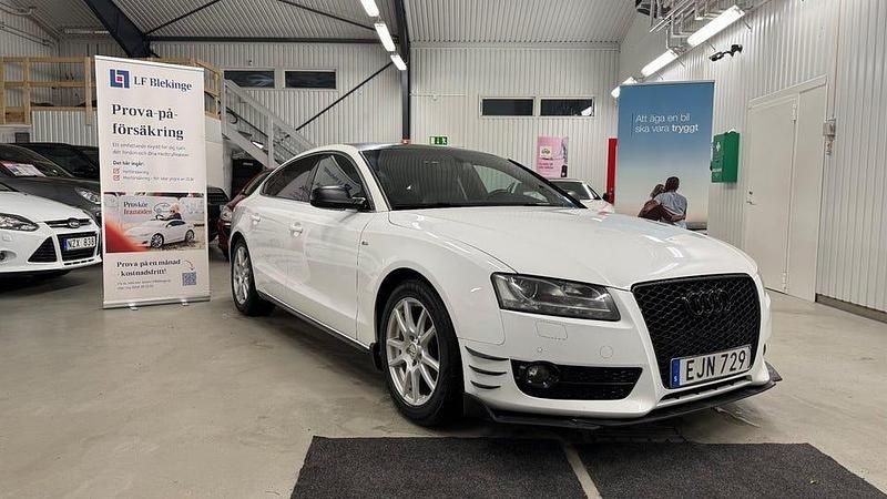 Vit Begagnad 2011 Audi A5 Sportback Halvkombi | 84 900 kr (Marknadspris) - Bild 1/4