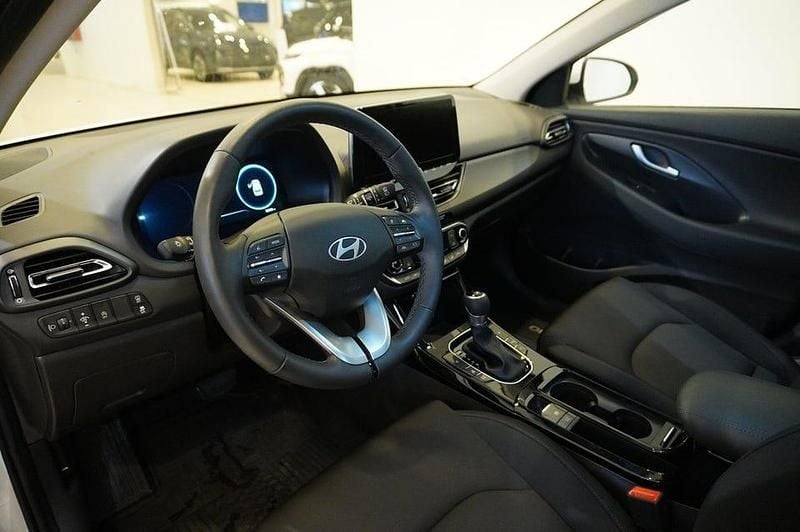 Begagnad Hyundai i30 101 HK (74 kW) 2025 Vit Kombi