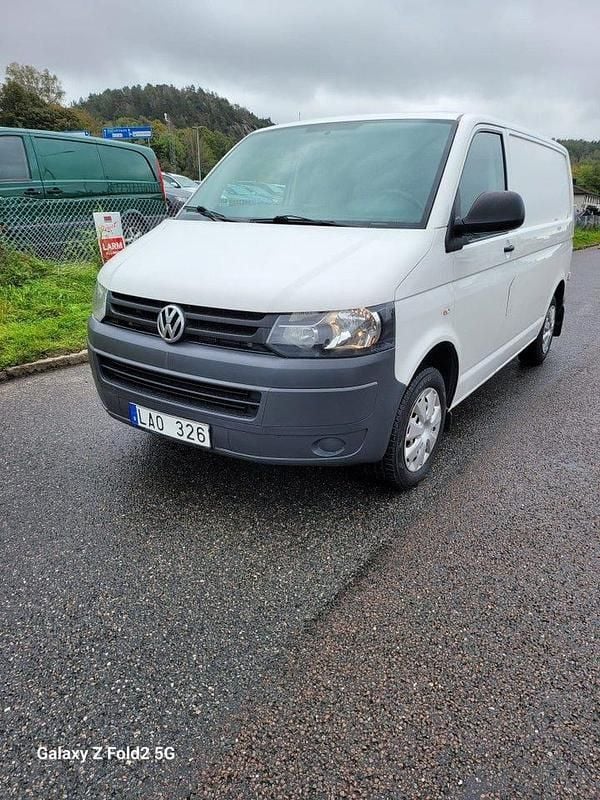 Begagnad VW T5 102 HK (75 kW) 2011 Vit Van