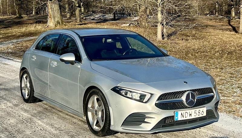 Silver Begagnad 2018 Mercedes A200 AMG Halvkombi | 230 000 kr (Bra pris) - Bild 1/4