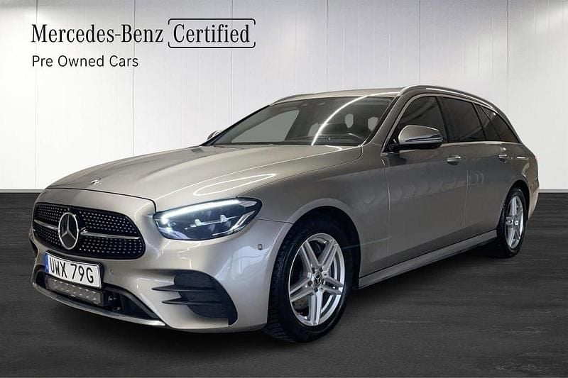Silver Begagnad 2022 Mercedes E220 AMG line Kombi | 389 900 kr (Marknadspris) - Bild 1/4