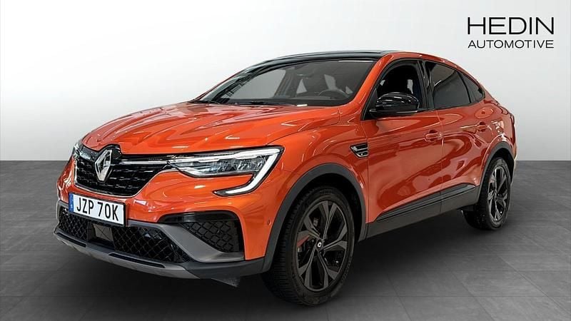Begagnad 2022 Renault Arkana R.S. SUV | 278 000 kr (Marknadspris) - Bild 1/4