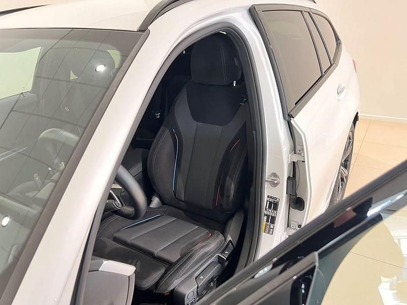 Begagnad BMW 330 M Sport 292 HK (214 kW) 2025 Vit Kombi