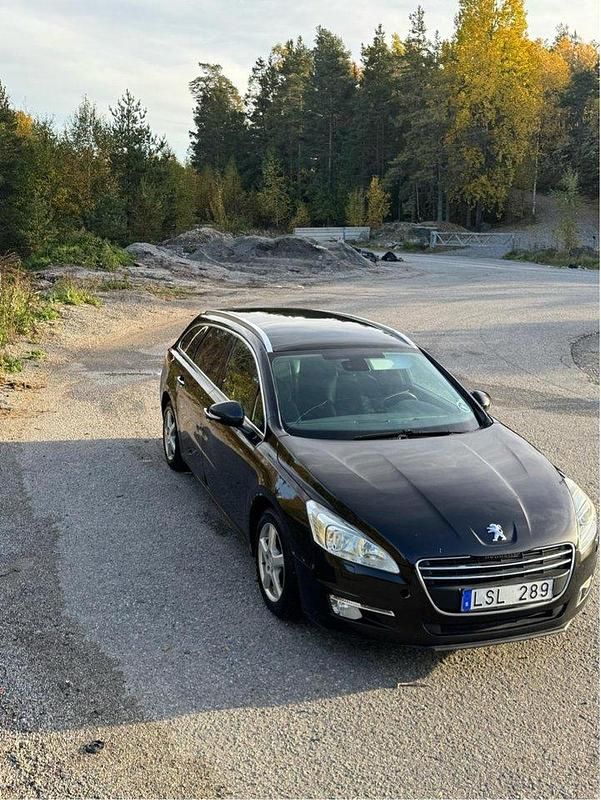 Brun Begagnad 2011 Peugeot 508 Kombi | 39 999 kr (Bra pris) - Bild 1/4