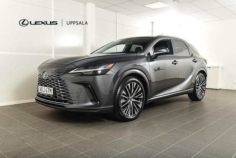 Begagnad Lexus RX450h+ 2023 Grå