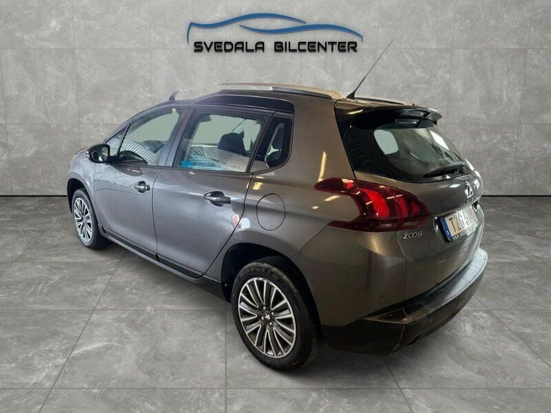Begagnad Peugeot 2008 82 HK (60 kW) 2017 Mörkgrå SUV