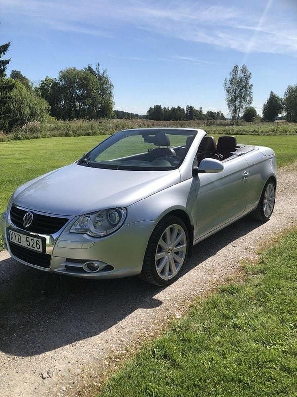 Silver Begagnad 2006 VW Eos Cab | 52 000 kr (Marknadspris) - Bild 1/4