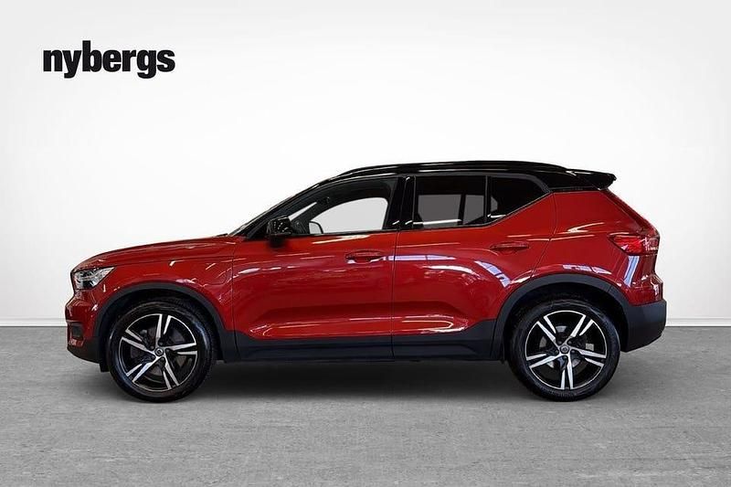 Begagnad Volvo XC40 R-Design 265 HK (194 kW) 2021 Röd SUV