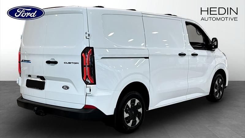 Ny Ford Transit Trend 2025 Frozen white
