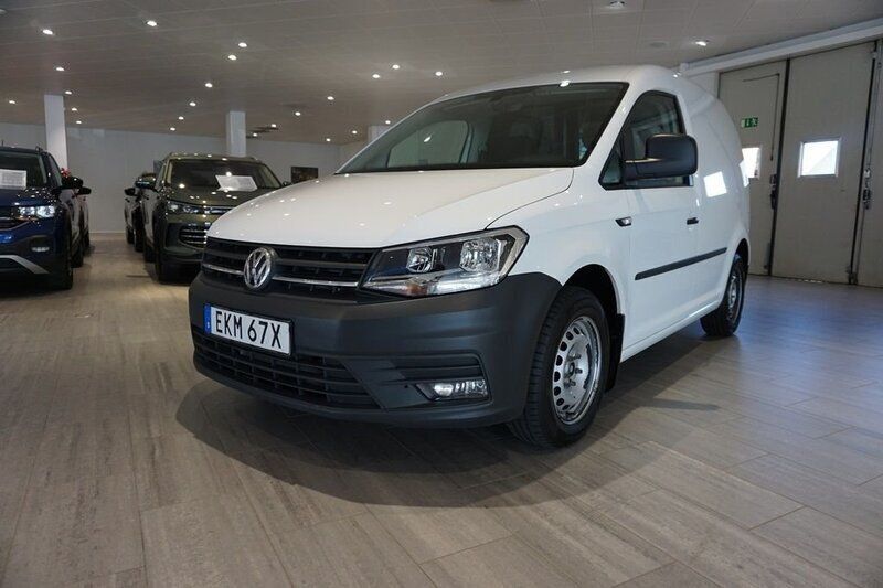 Vit (b4b4dm candyvit) Begagnad 2020 VW Caddy Minibuss | 209 000 kr (Marknadspris) - Bild 1/4