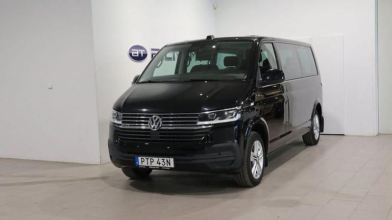 Svart Begagnad 2021 VW Multivan Comfortline Van | 599 900 kr (Marknadspris) - Bild 1/4