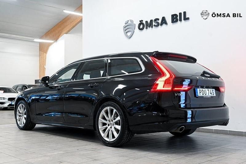 Begagnad Volvo V90 SE 190 HK (139 kW) 2020 Svart Kombi