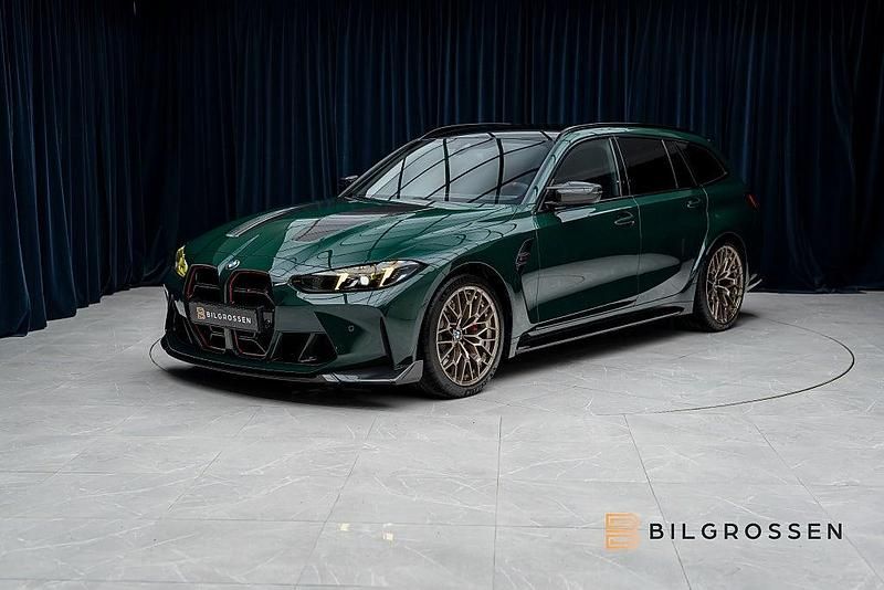 Grön Begagnad 2025 BMW M3 Shadowline Kombi | 1 599 900 kr - Bild 1/4