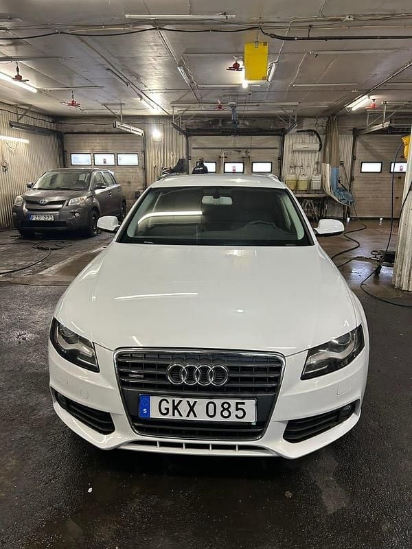 Begagnad 2012 Audi A4 Kombi | 85 000 kr (Marknadspris) - Bild 1/4