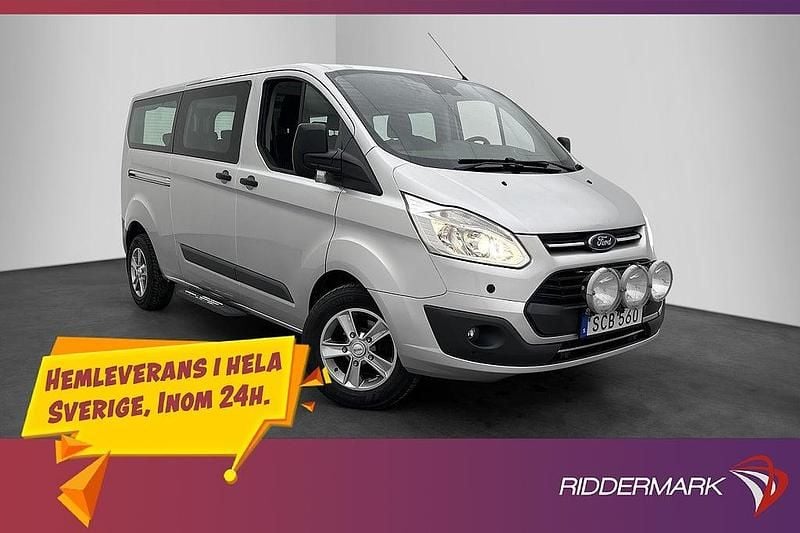 Grå Begagnad 2017 Ford Transit Custom Kombi | 209 800 kr (Marknadspris) - Bild 1/3