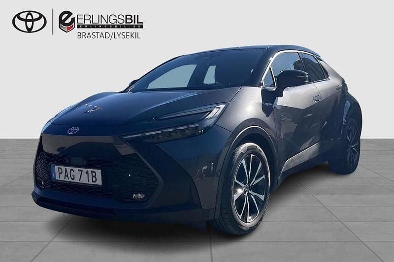 Mörkgrå (grå) Begagnad 2023 Toyota C-HR Style SUV | 369 000 kr (Bra pris) - Bild 1/4