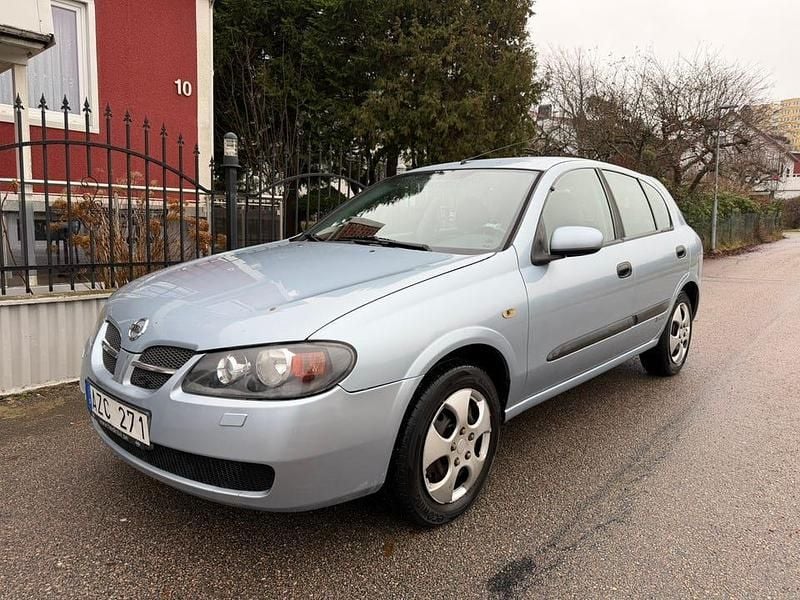 Begagnad 2006 Nissan Almera Halvkombi | 14 900 kr (Bra pris) - Bild 1/4