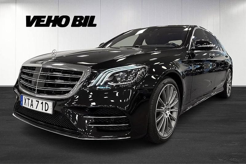 Svart Begagnad 2019 Mercedes S560 AMG Sedan | 639 000 kr - Bild 1/4