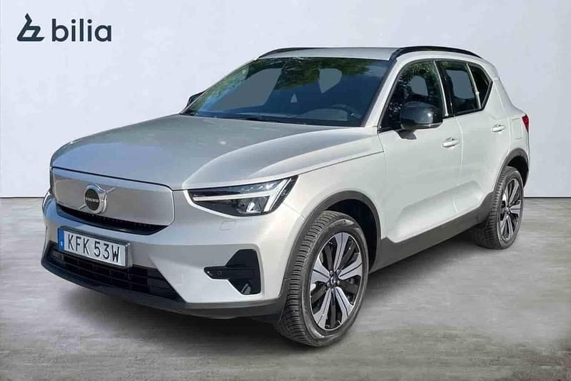 Silver Begagnad 2023 Volvo XC40 Single Motor SUV | 379 900 kr - Bild 1/1