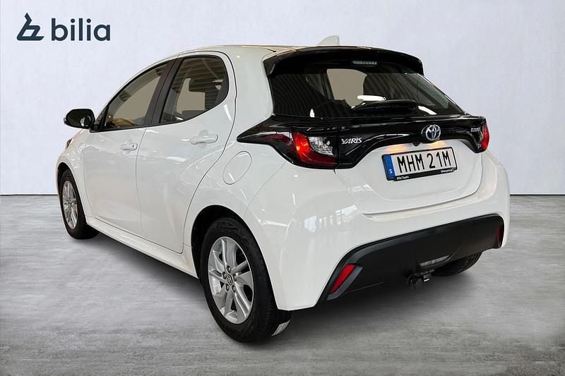 Begagnad Toyota Yaris Hybrid 2023 Vit