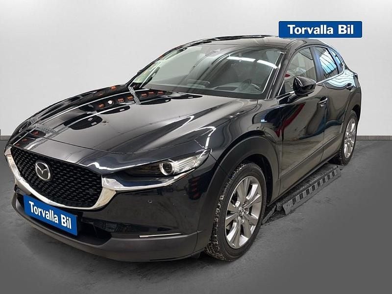 Svart Begagnad 2021 Mazda CX-30 SUV | 244 900 kr (Marknadspris) - Bild 1/4