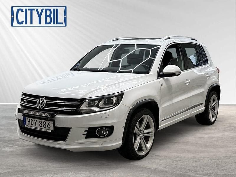 Begagnad VW Tiguan R-line 184 HK (135 kW) 2015 Vit SUV