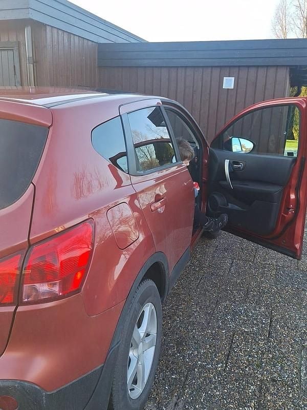 Begagnad Nissan Qashqai 2010 SUV