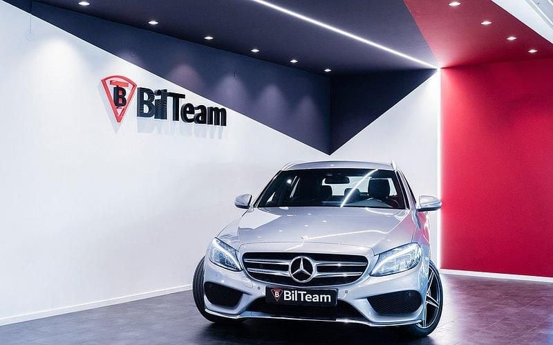 Begagnad Mercedes C250 AMG line 204 HK (150 kW) 2015 Silver Kombi