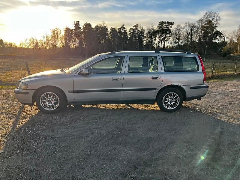 Begagnad Volvo V70 170 HK (125 kW) 2001 Kombi