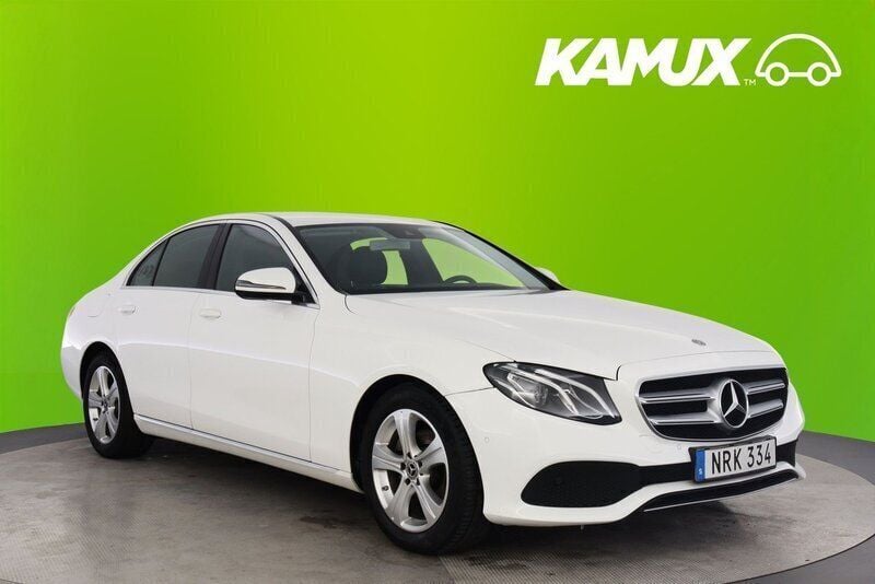 Vit Begagnad 2018 Mercedes E200 Avantgarde Sedan | 264 800 kr (Marknadspris) - Bild 1/3