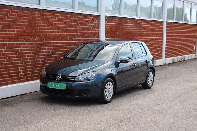 Begagnad 2010 VW Golf VI Halvkombi | 57 000 kr (Marknadspris) - Bild 1/4