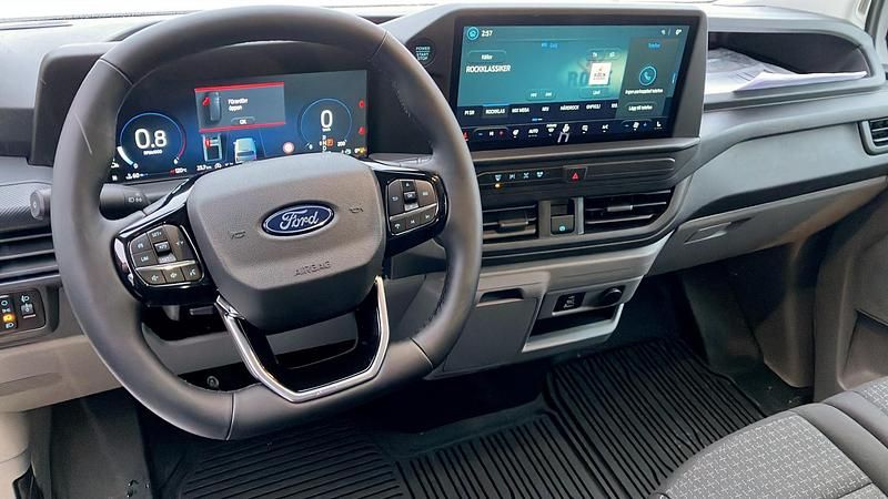 Ny Ford Transit Custom Trend 136 HK (100 kW) 2025 Frozen white