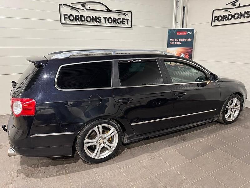 Begagnad VW Passat R-line 170 HK (125 kW) 2010 Svart Kombi
