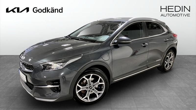 Grå (grey) Begagnad 2022 Kia XCeed Advance SUV | 259 900 kr (Marknadspris) - Bild 1/4